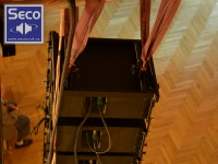 Pohled na line array system SECO CX 2003